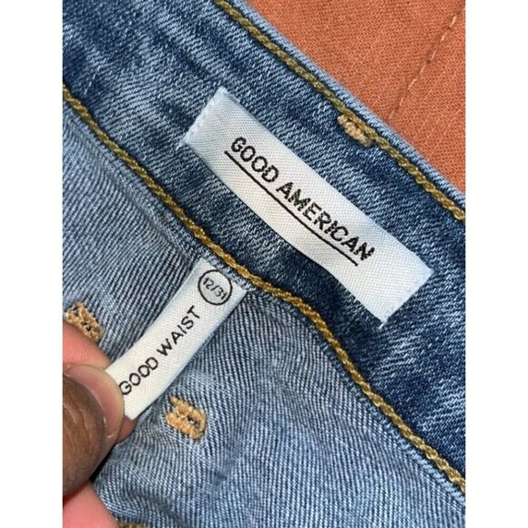 Good American Good Waist High-Rise Skinny Jeans Size 12/31 Distressed Hem Womens - Picture 5 of 12